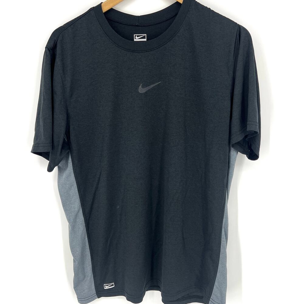 Nike Mens Dri-Fit Color Block Black Gray Workout T Shirt Size M
